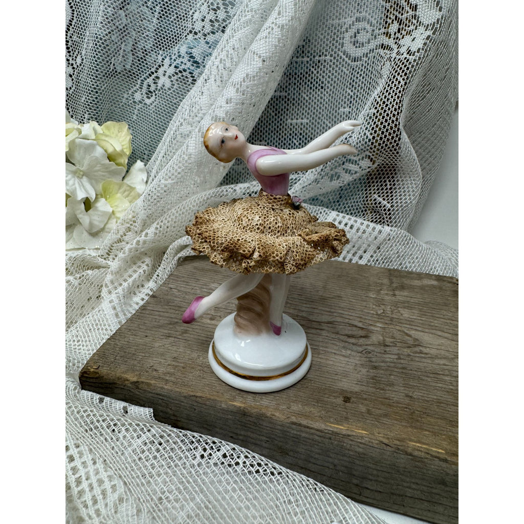 Vintage Porcelain Ballerina Figurine With Lace Skirt Occupied Japan
