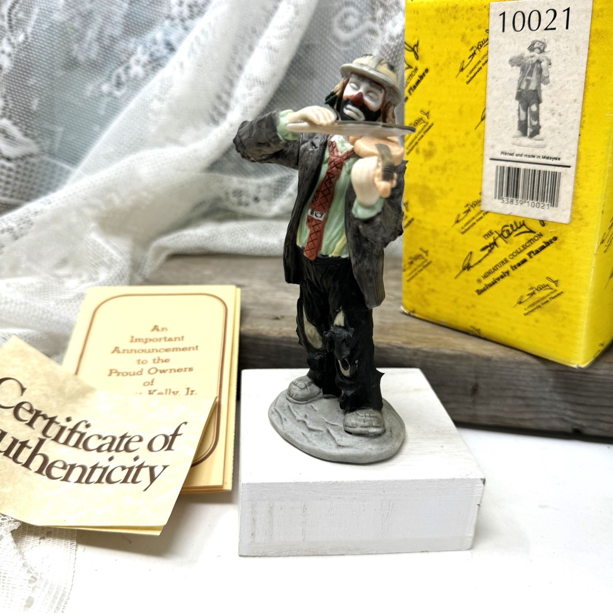 Emmett Kelly Jr Figurine No Strings Attached Original Box