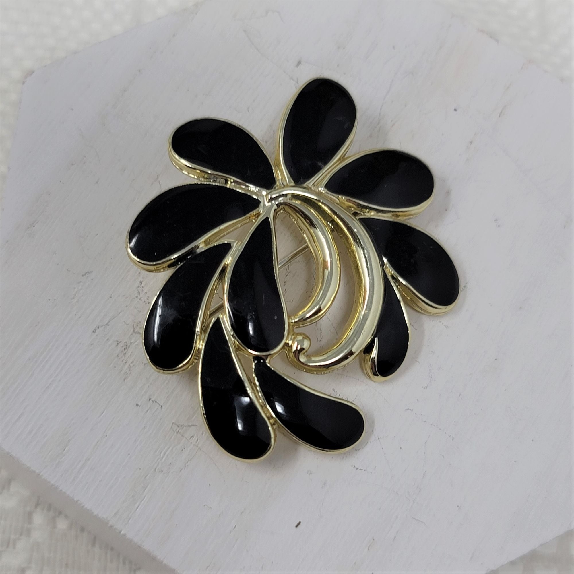 Vintage Goldtone Black Enamel Pin Brooch