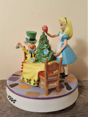 Christmas In Wonderland - Disney Christmas Figurine by Grolier Alice in Wonderland 1996 LE