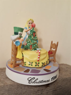 Christmas In Wonderland - Disney Christmas Figurine by Grolier Alice in Wonderland 1996 LE