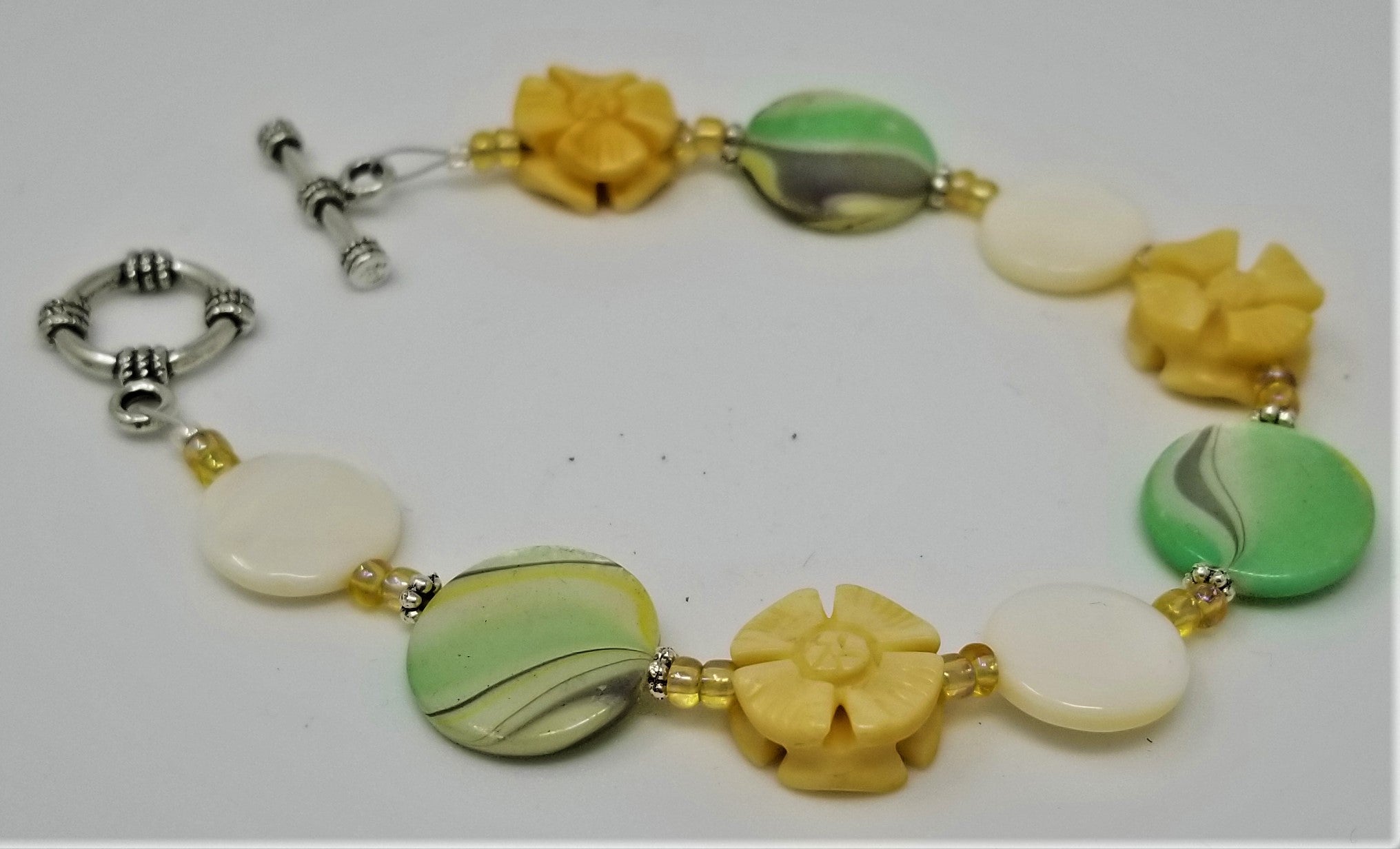 Handmade Beaded Bracelet MOP Beads Mother of Pearl Bone Flower beads