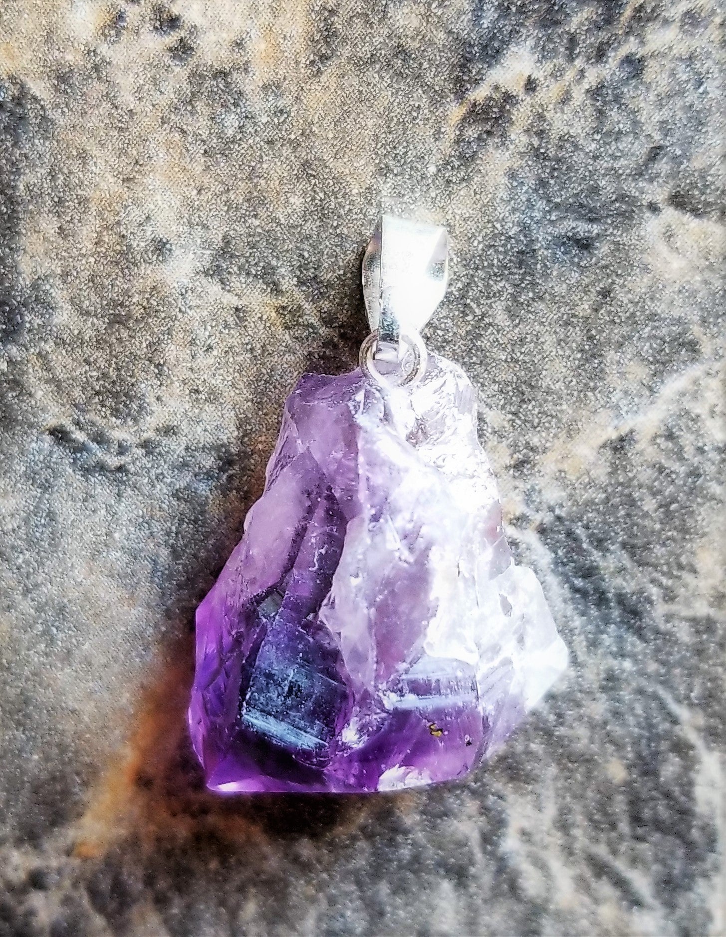 Perfect Amethyst Pendant Drop Raw Amethyst Healing stone Protecting stone Active