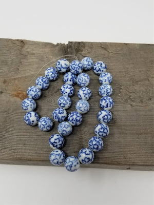 Modern Blue and White Porcelain Beads Asian Flower Design Loose Beads