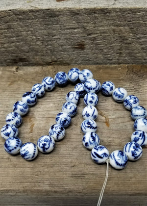 Interesting Blue and White Porcelain Beads Dragon Design
