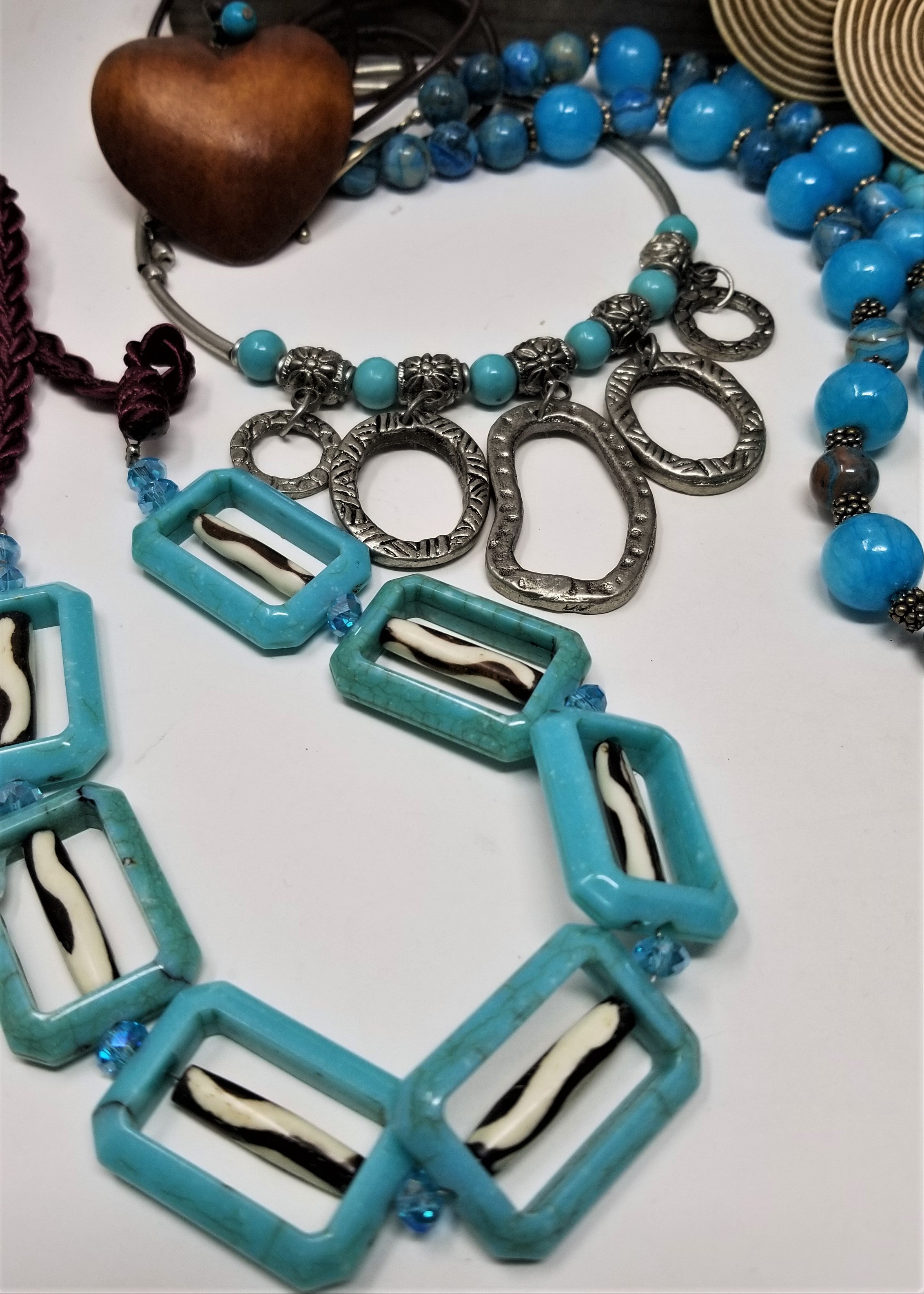 Turquoise Special 9 PC Necklace Bracelet Earrings too