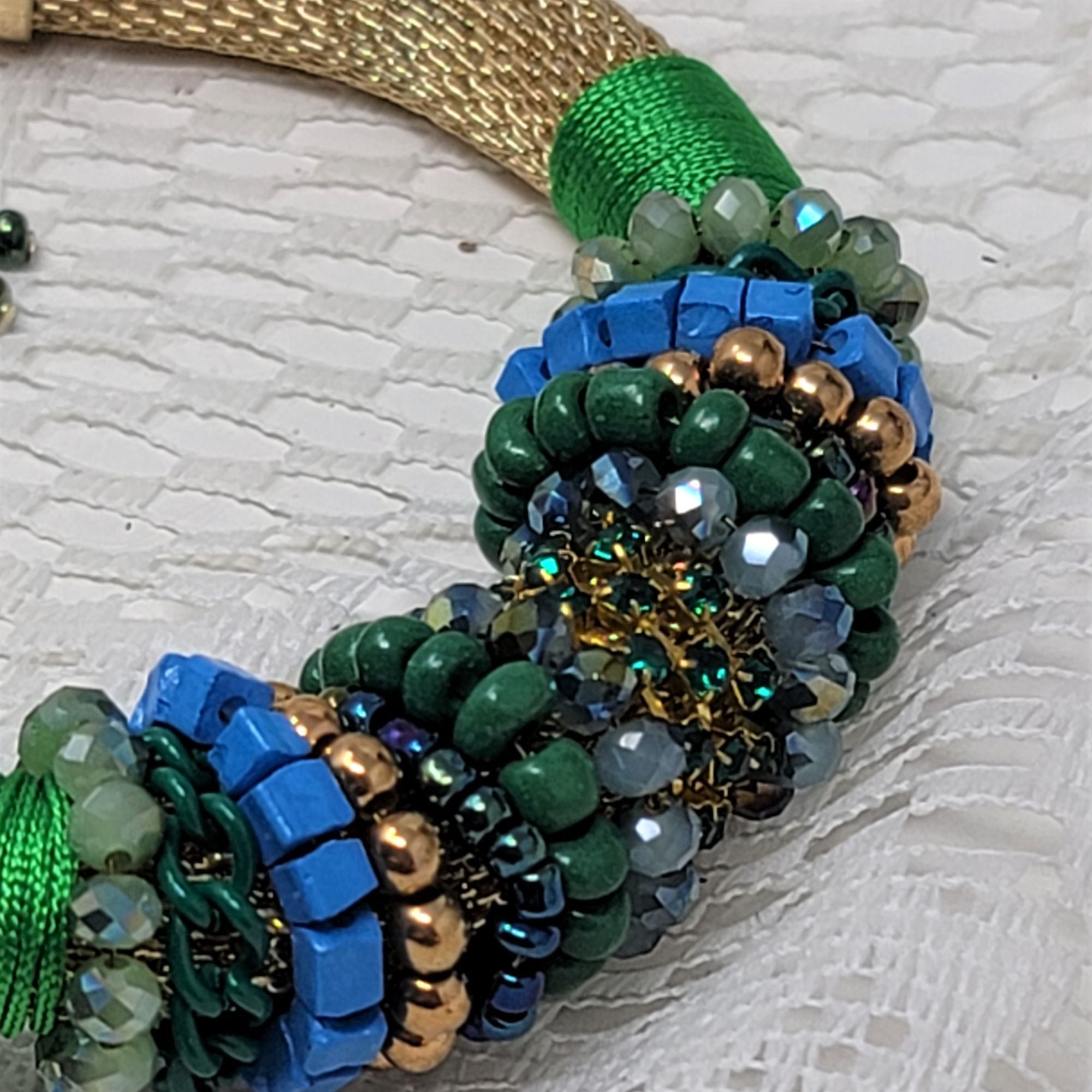 Necklace & Bracelet Set Gold with Rings of Blue & Green