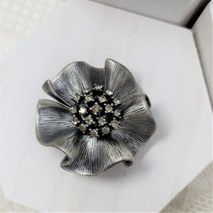 Interesting Vintage Rhinestone Pin Brooch Flower Silver