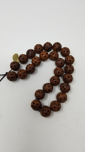Hand Carved Wood Beads Round 16mm 26 Beads