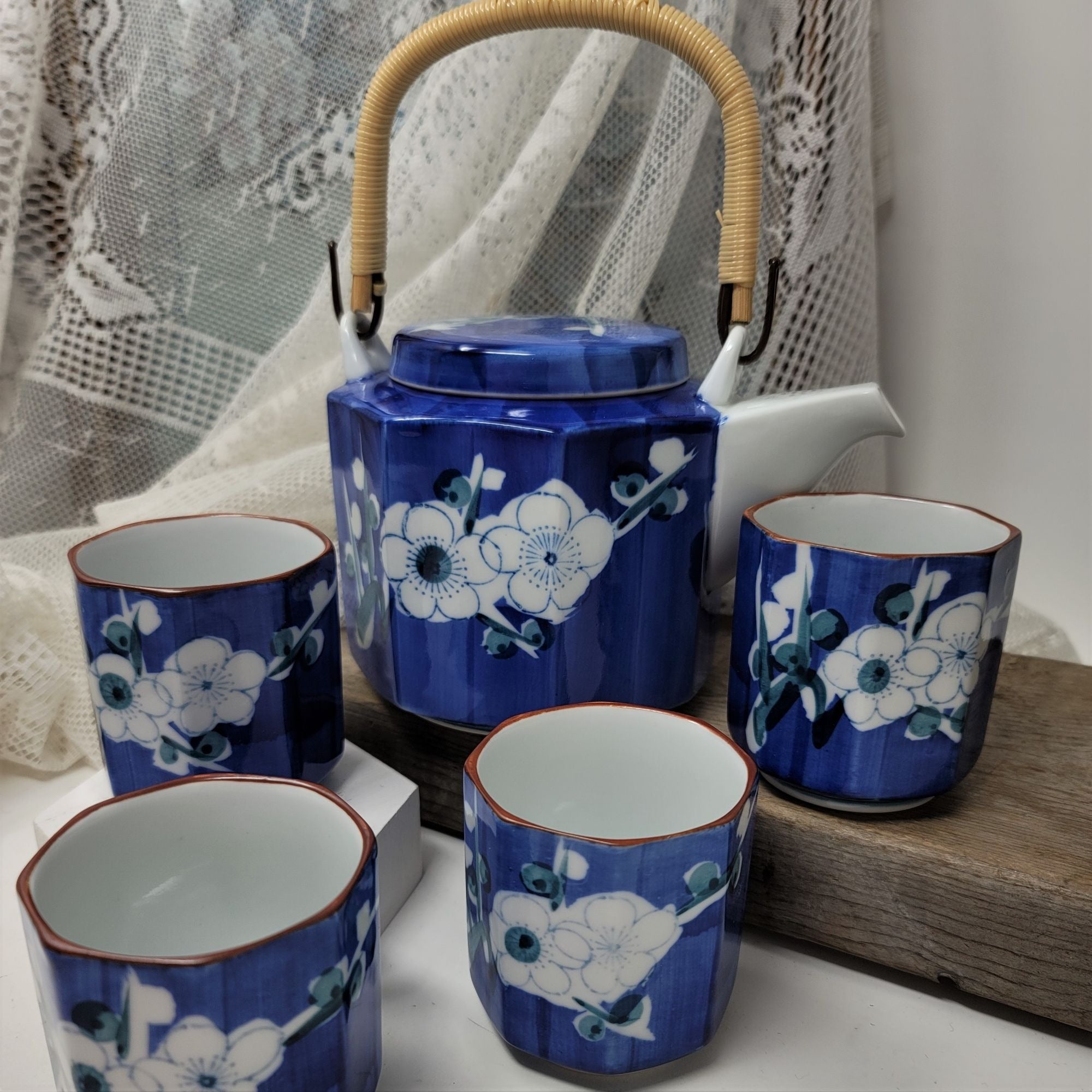 Japanese White Blue Floral Hand Painted Tea Pot & 4 Cup Set Made in Japan Vintage