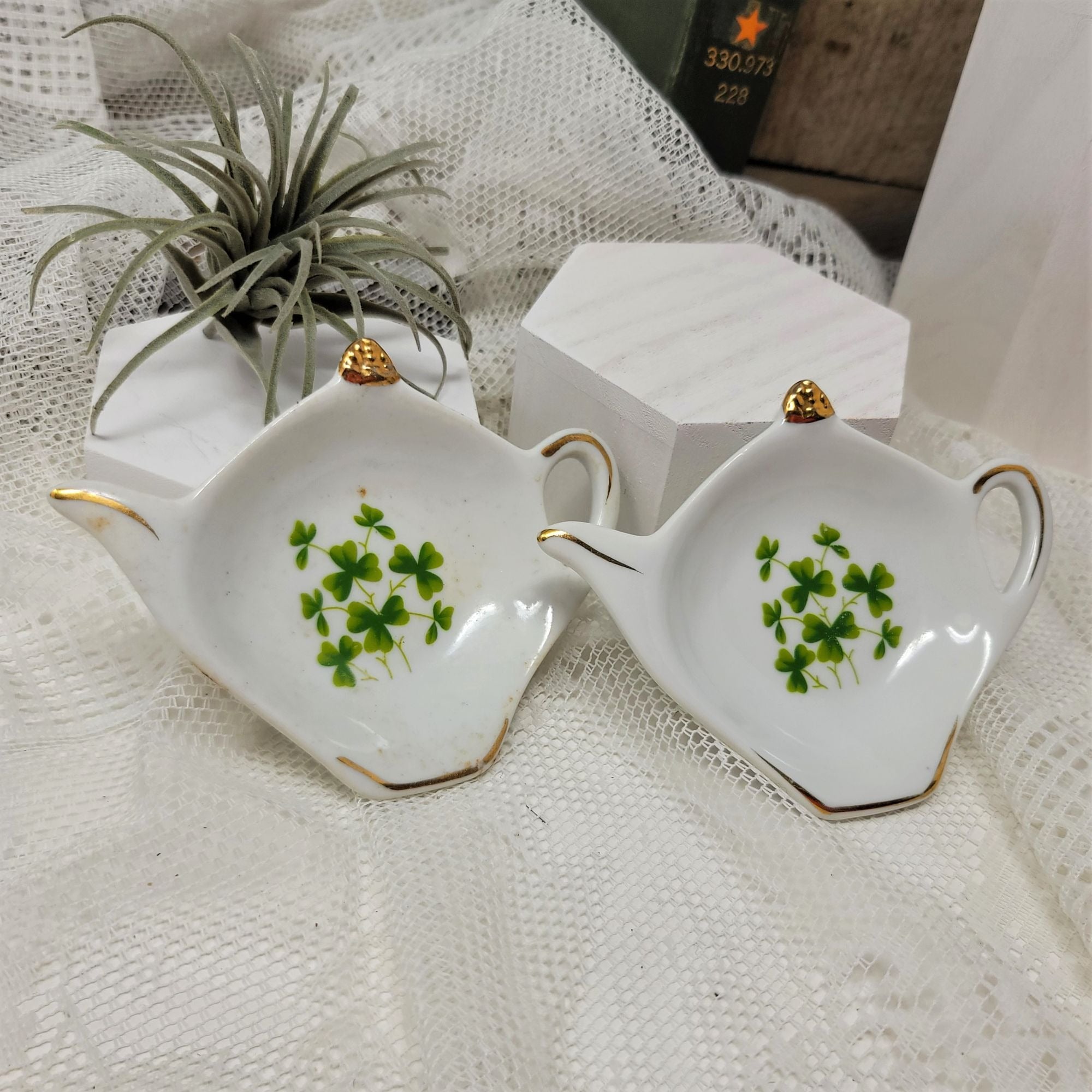 Darling Three leaf Clover Tea Bag Coasters Gold Trim