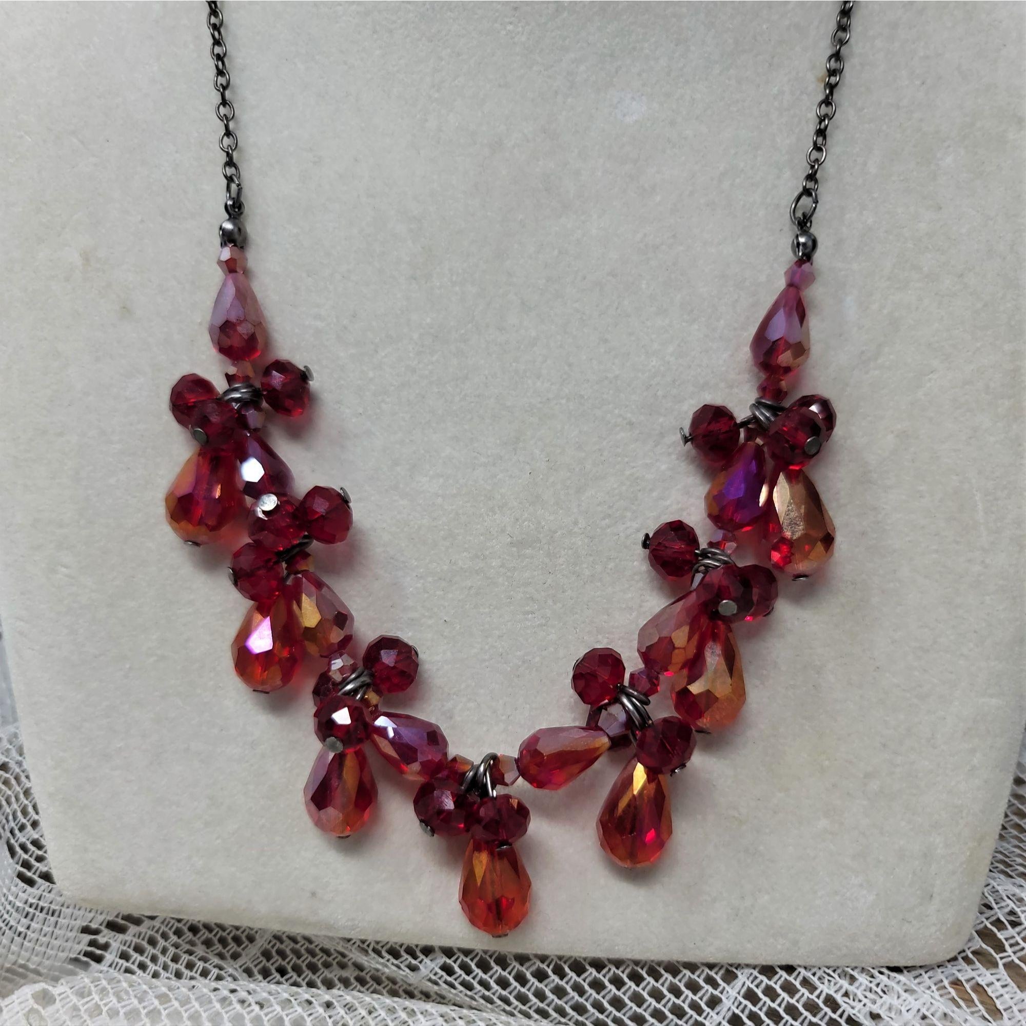 Sparkling Red Beaded Tear Drop Necklace Choker 16 Inch