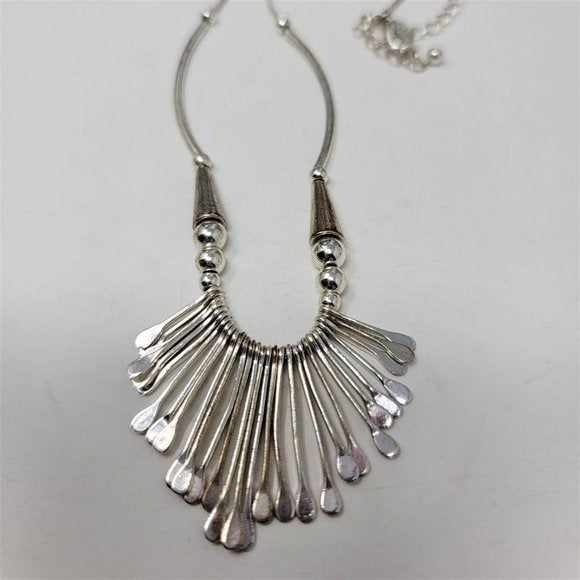 Stunning Silver Dangle Necklace Choker 16"