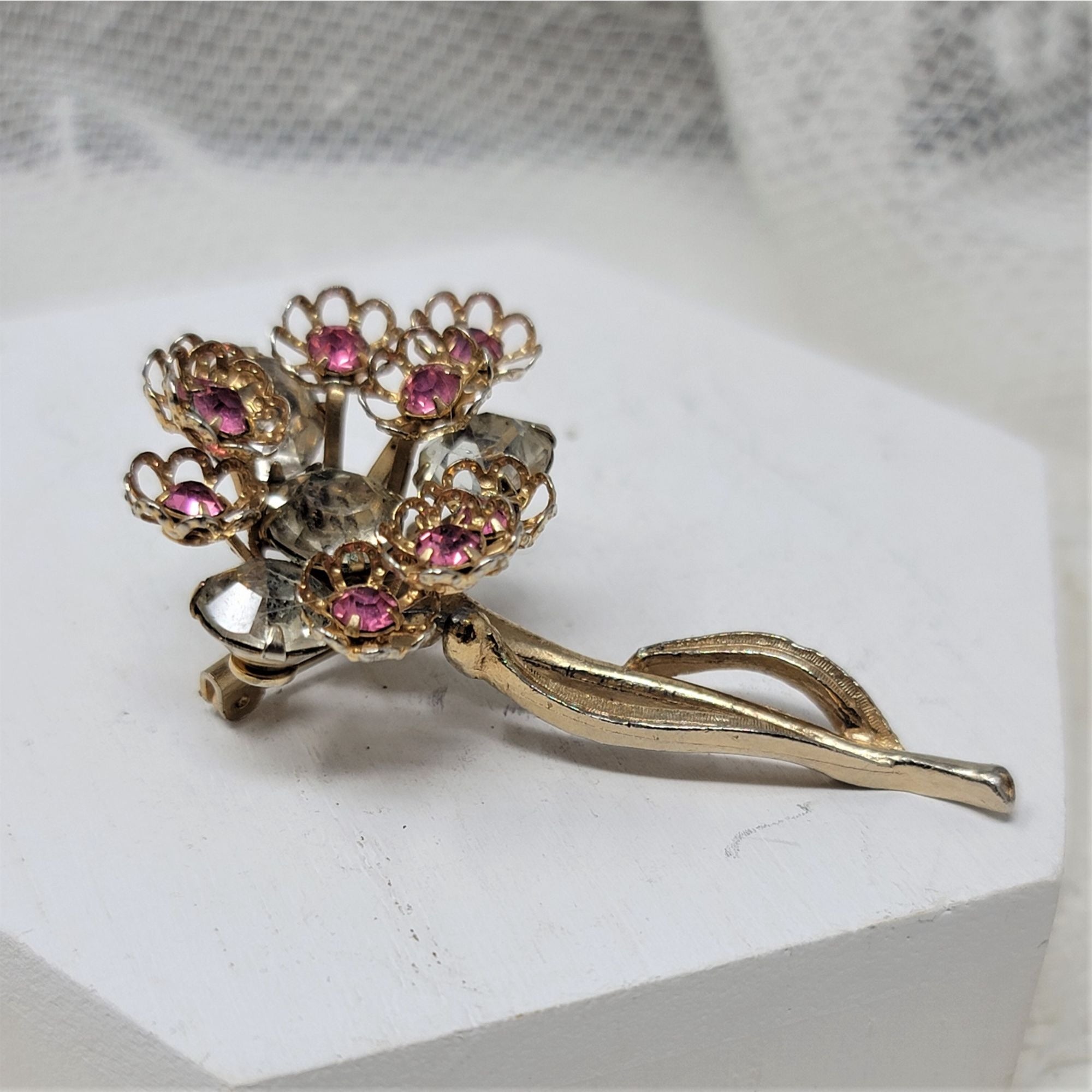 Sweet Vintage Flower Pin Brooch Pink Rhinestones
