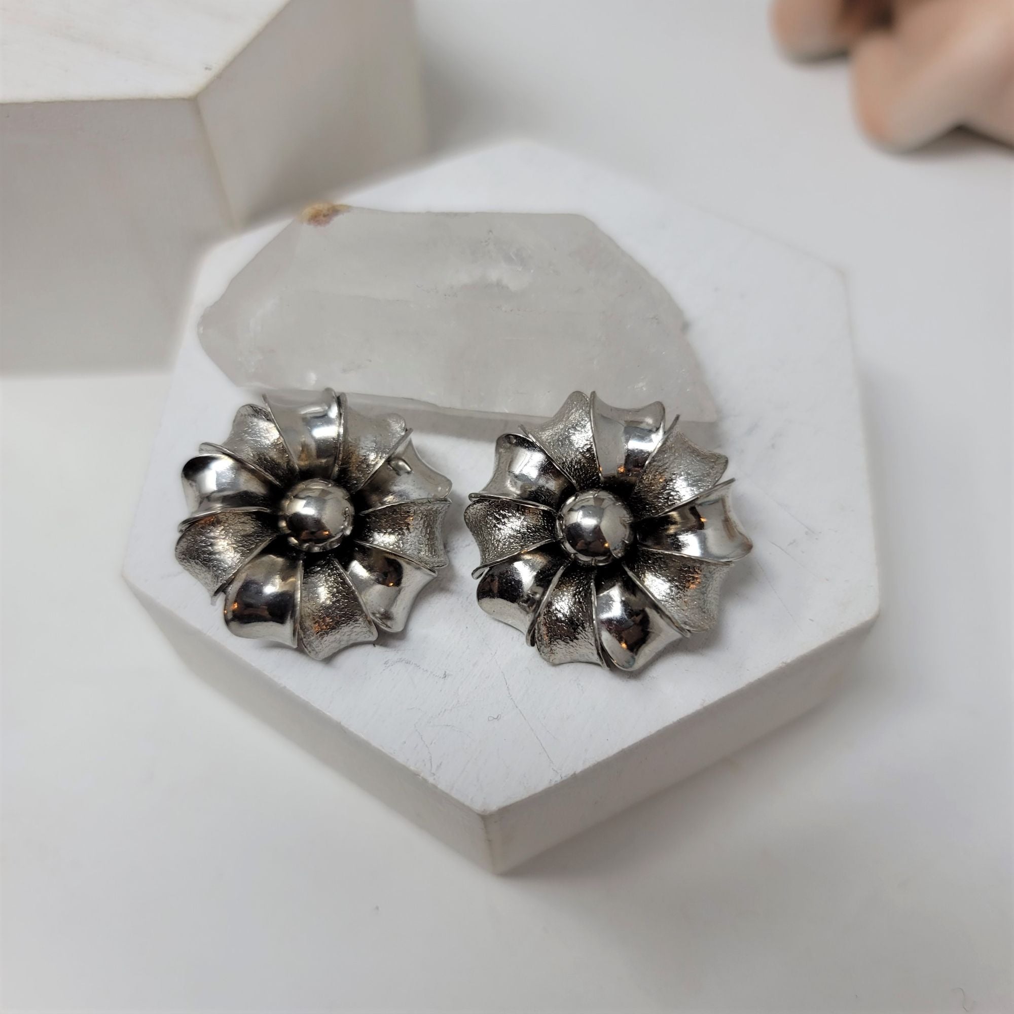 Vintage Silverton Flower Earrings Clip On Beautiful