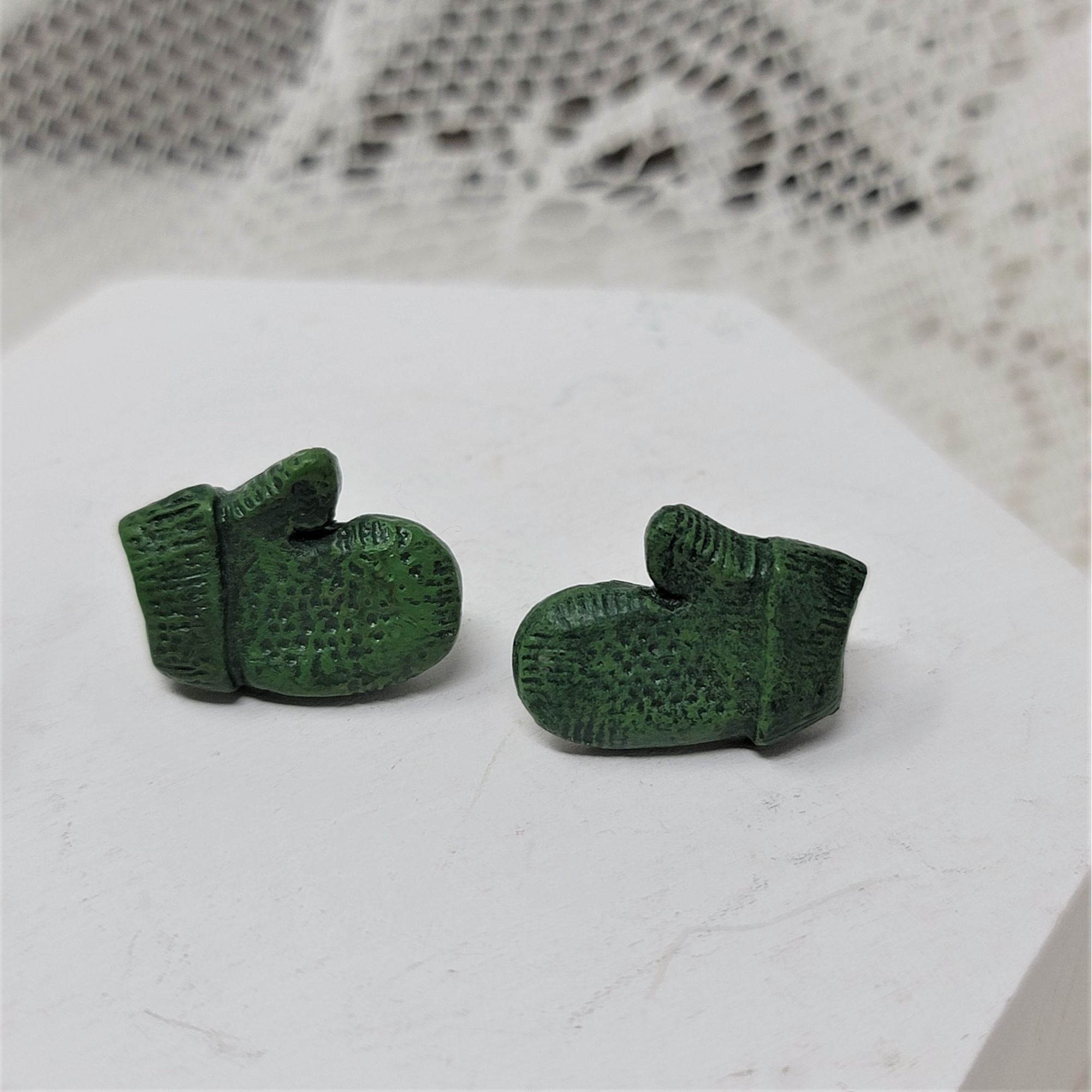 Cute Holiday Mittens Earrings Green Pierced Post